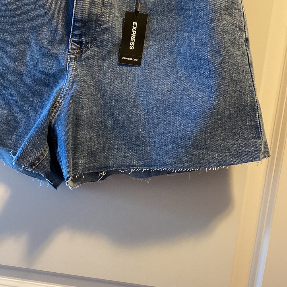 Mom Shorts - Picture 3 of 5